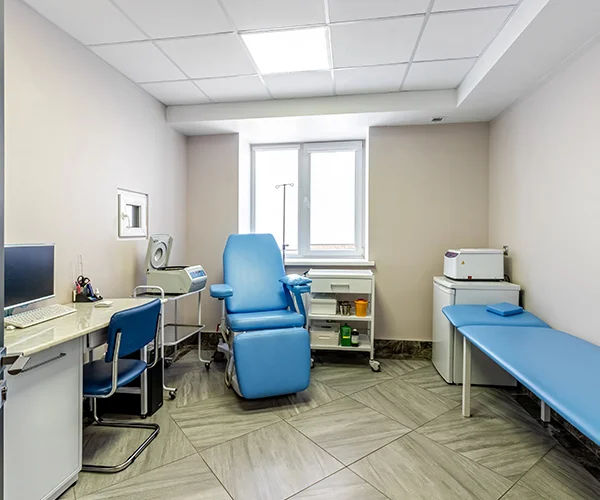 إنشاء العيادات متنقلة